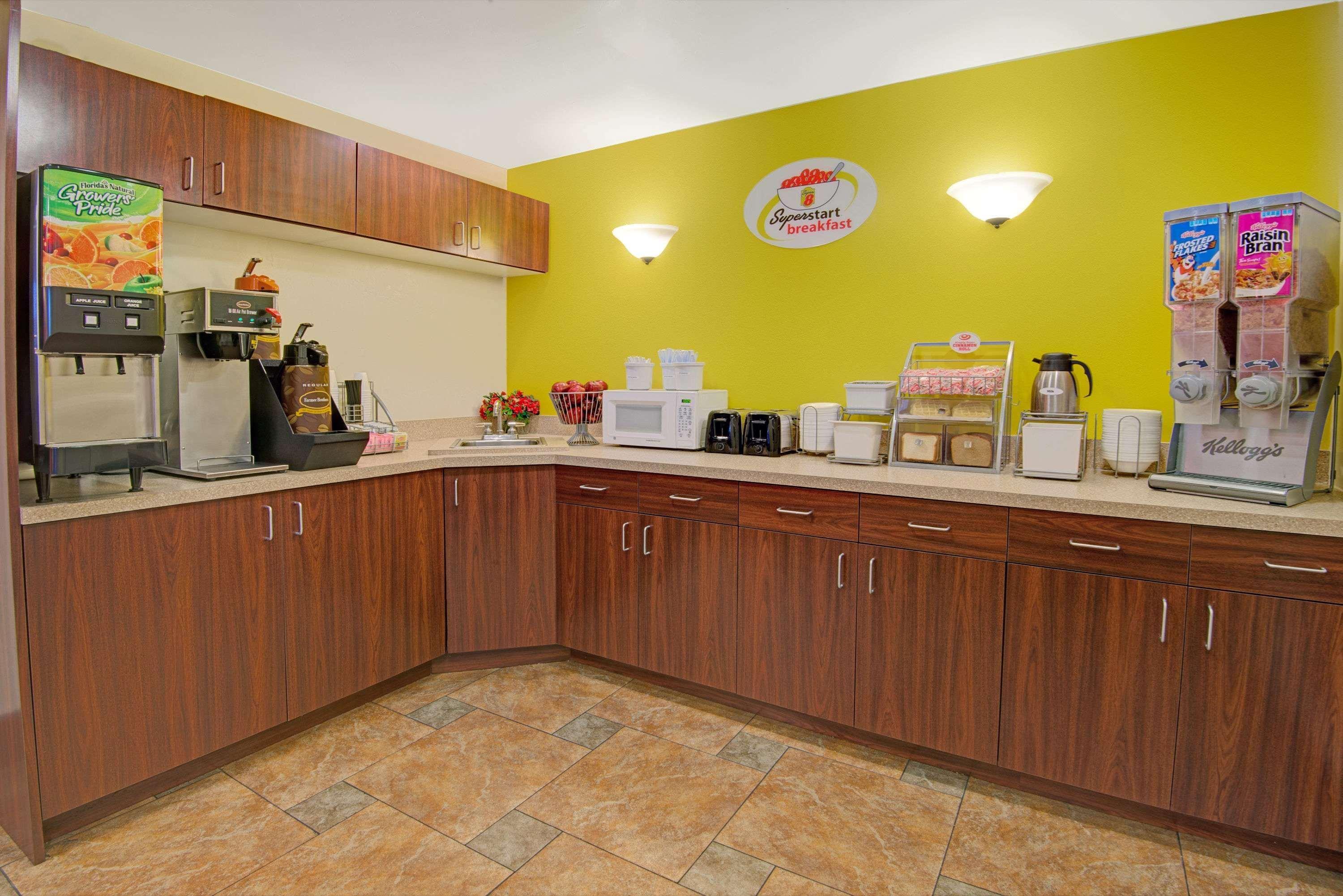 Super 8 By Wyndham Las Cruces University Area מראה חיצוני תמונה