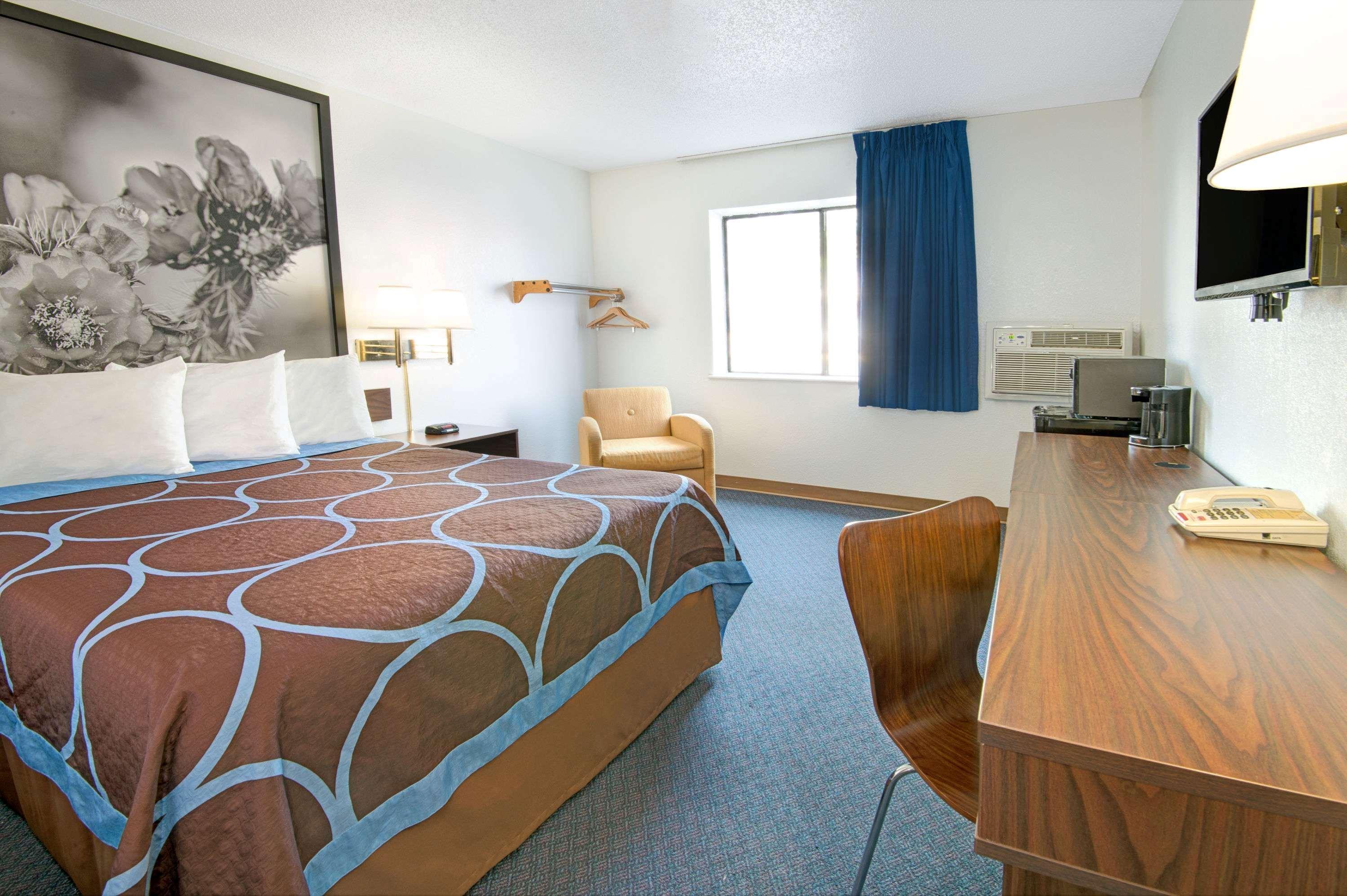 Super 8 By Wyndham Las Cruces University Area מראה חיצוני תמונה