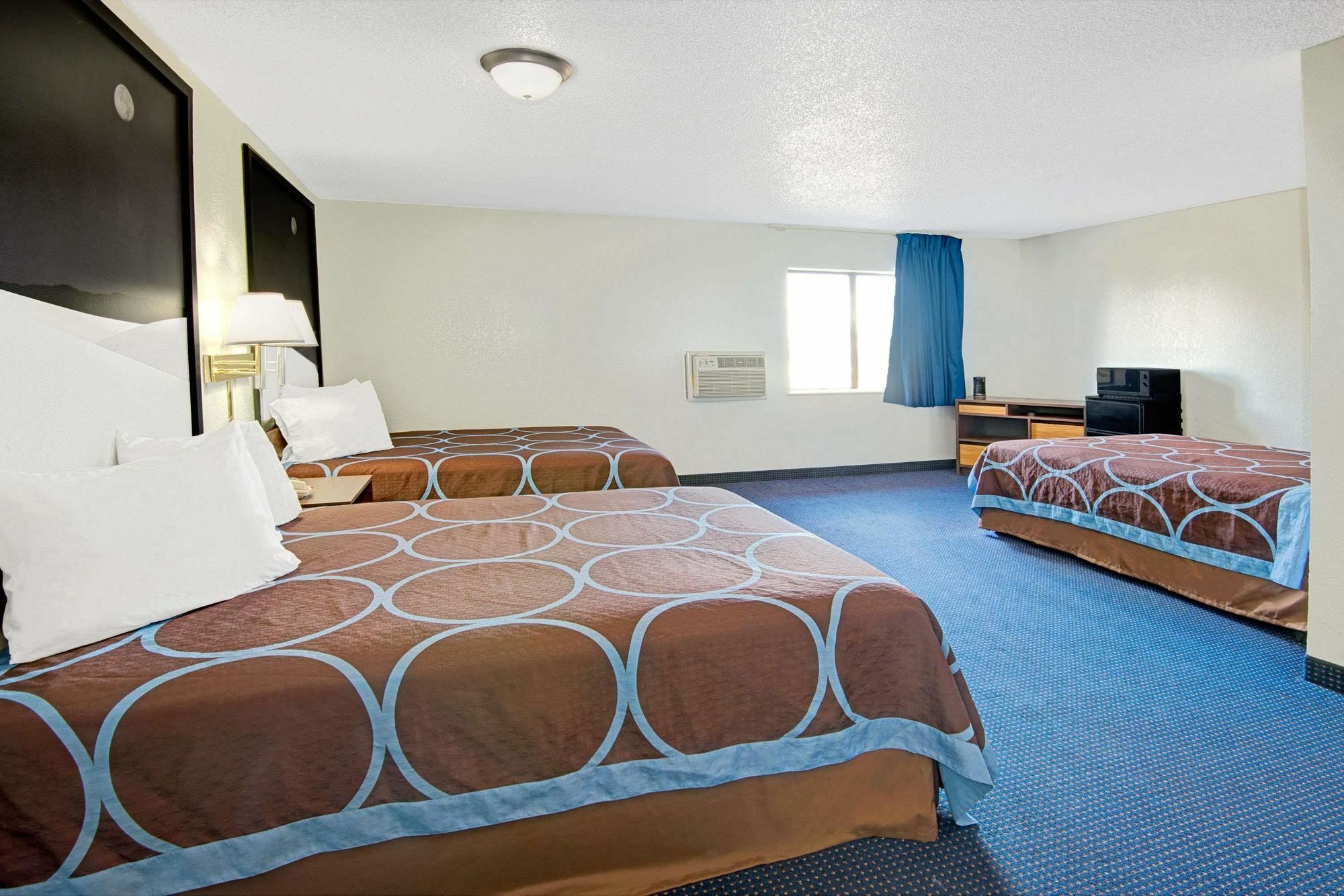 Super 8 By Wyndham Las Cruces University Area מראה חיצוני תמונה